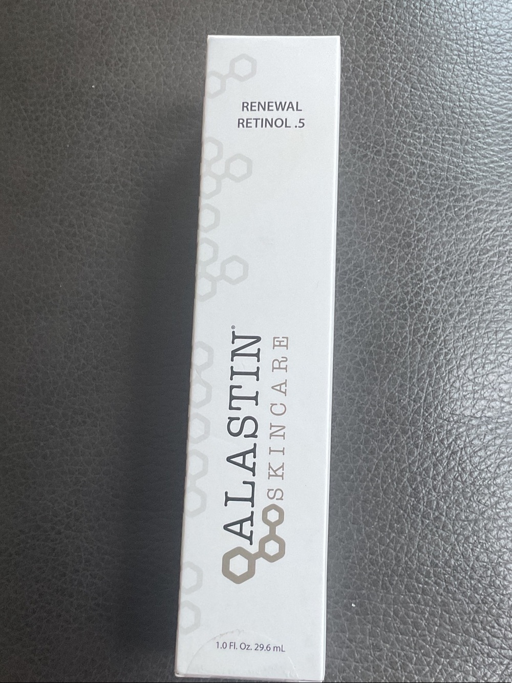 Alastin Renewal Retinol .5 Serum – White
